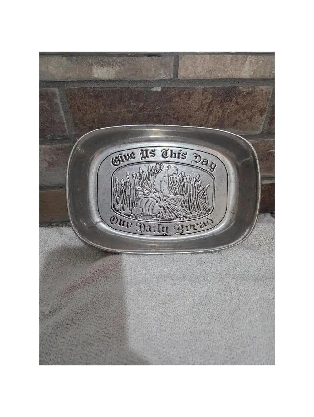Wilton Armetale Bread Tray
